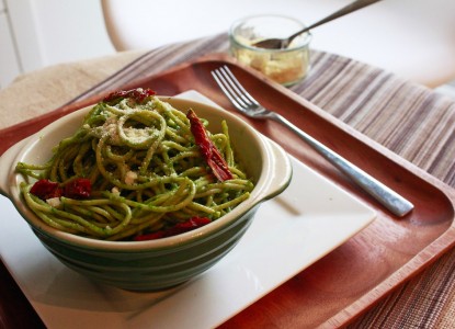 Cookin’ Greens Garden Pesto Pasta