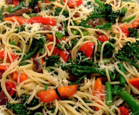 Linguine with Cookin' Greens