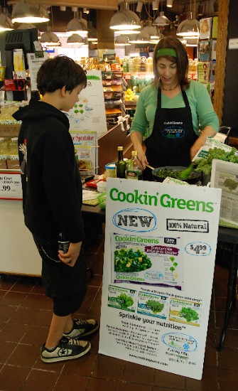 Toby & Elliott Cookin' Greens